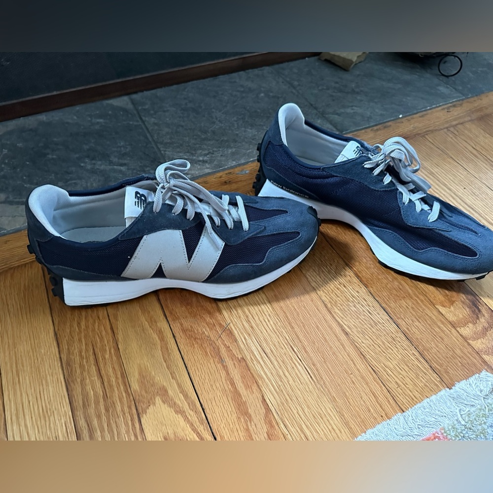 New balance. Worn a few times.